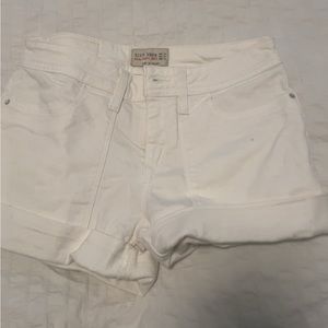 white jean short